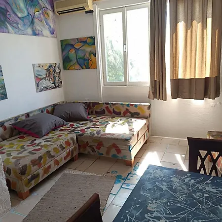 Apartmarin *